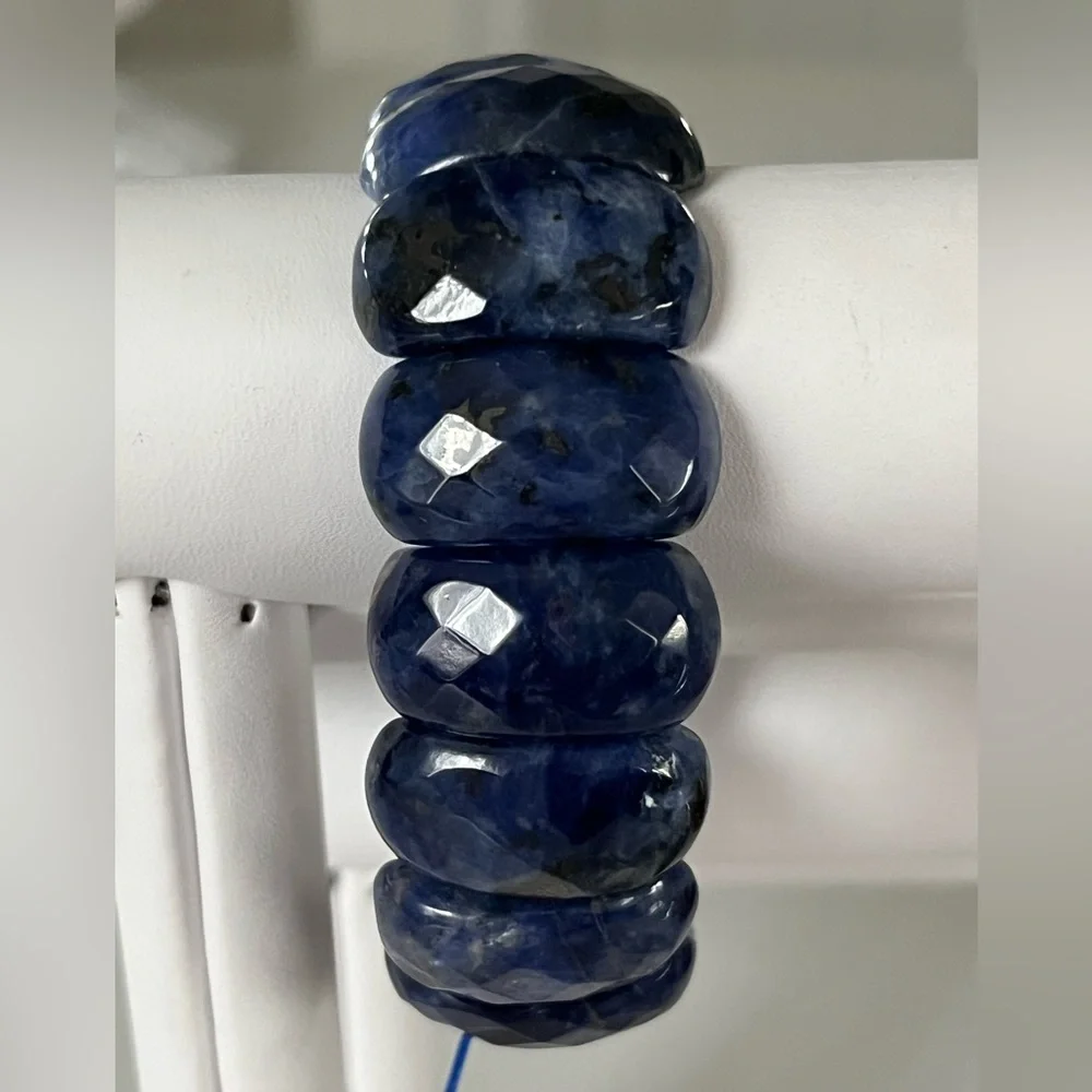 NATURAL SODALITE BRACELET | Dark Blue
